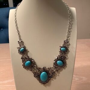 Faux Turquoise necklace and earrings set, very good condition, costume jewelry